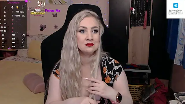 Snapshot of MissLexyGold chatting on March 2025 04:24:01 PM MissLexyGold online show from March 2025 04:24:01 PM