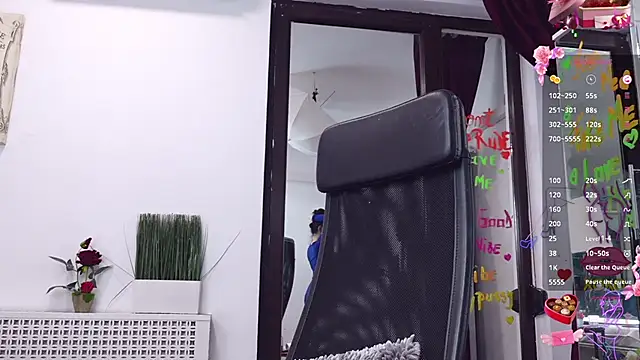 LexyRene online show from November 2025 09:24:02 PM