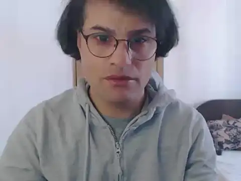 wildpussycat23 online show from February 2026 01:43:01 PM