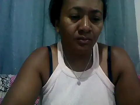 Snapshot of sexyladii chatting on May 2026 04:47:02 PM sexyladii online show from May 2026 04:47:02 PM