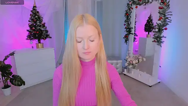 Laly Peach online show from December 2024 03:48:02 PM