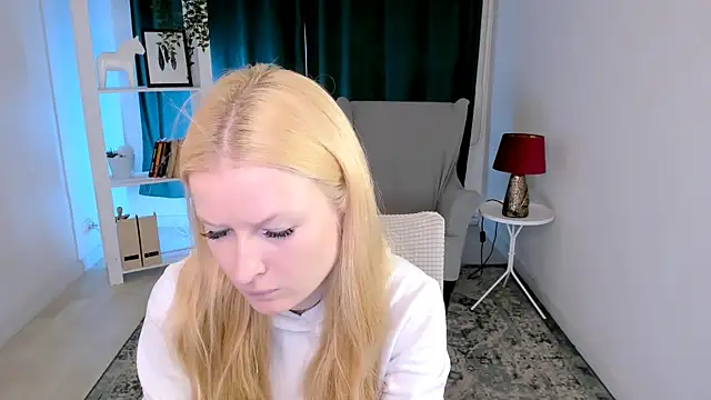 Laly Peach online show from July 2026 11:16:02 AM