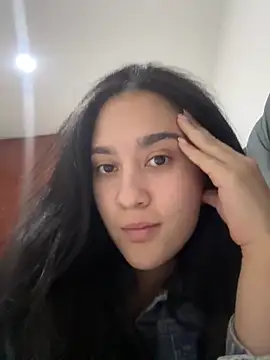 Nina lovi online show from December 2024 01:14:01 AM