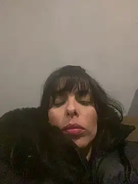 Snapshot of Sarah-safada chatting on May 2026 02:31:01 AM Sarah-safada online show from May 2026 02:31:01 AM