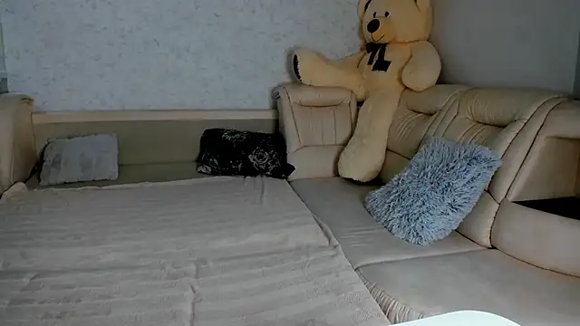 Snapshot of Your_Masha chatting on December 2024 09:45:01 PM Your Masha online show from December 2024 09:45:01 PM