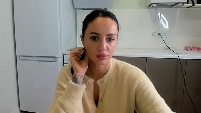 Snapshot of Your_Masha chatting on October 2025 07:56:01 AM Your Masha online show from October 2025 07:56:01 AM