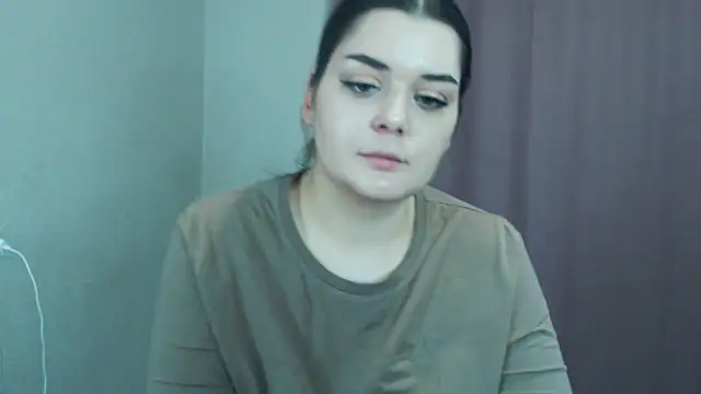 ohhhMie online show from December 2024 09:18:02 PM