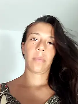 Luna-Natural online show from September 2025 02:01:02 AM