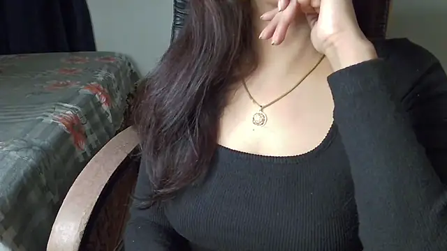 Adventurous Angel online show from December 2024 10:31:01 PM