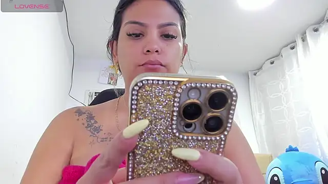 sweetfabianaxl online show from April 2026 07:33:02 PM