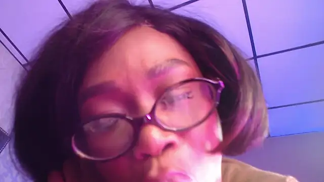 MariiePrice online show from November 2025 03:06:02 AM