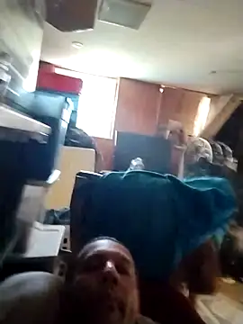 trucker1979 online show from April 2026 09:39:01 PM