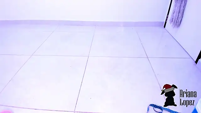 Ariana lopezz online show from December 2024 06:37:02 PM