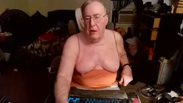 Toastir online show from December 2025 11:44:01 PM