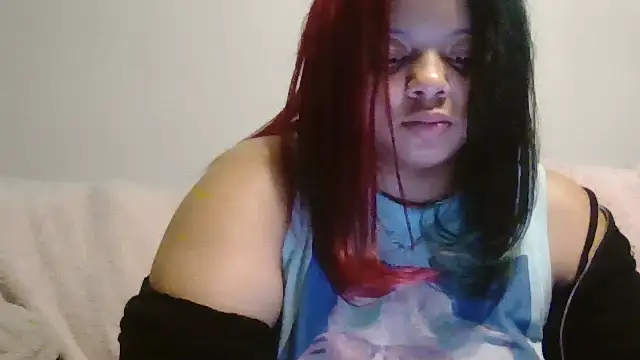 Snapshot of beautylovess chatting on June 2026 07:07:01 PM beautylovess online show from June 2026 07:07:01 PM