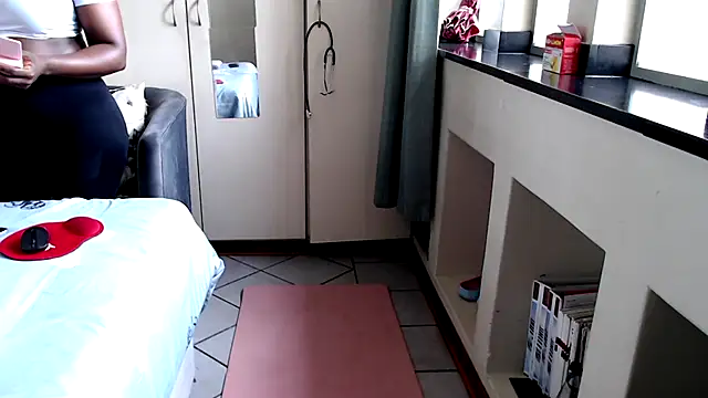 FitSelina66 online show from October 2025 11:09:02 AM