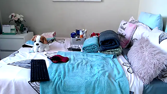 FitSelina66 online show from July 2026 11:50:01 AM