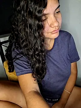 Snapshot of blerstefan1 chatting on February 2025 10:02:01 AM blerstefan1 online show from February 2025 10:02:01 AM