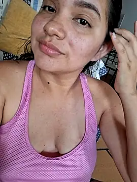 Snapshot of blerstefan1 chatting on March 2025 09:48:02 PM blerstefan1 online show from March 2025 09:48:02 PM