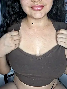 Snapshot of blerstefan1 chatting on September 2025 03:51:01 AM blerstefan1 online show from September 2025 03:51:01 AM