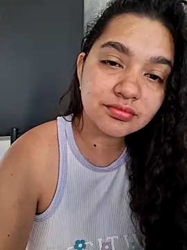 Snapshot of blerstefan1 chatting on September 2025 12:43:02 PM blerstefan1 online show from September 2025 12:43:02 PM