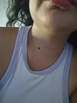 Snapshot of blerstefan1 chatting on October 2025 12:41:02 PM blerstefan1 online show from October 2025 12:41:02 PM