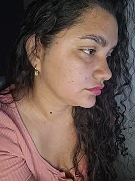 Snapshot of blerstefan1 chatting on October 2025 09:49:01 AM blerstefan1 online show from October 2025 09:49:01 AM