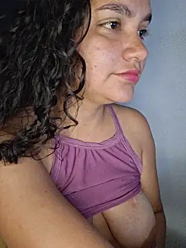 Snapshot of blerstefan1 chatting on November 2025 11:24:02 AM blerstefan1 online show from November 2025 11:24:02 AM