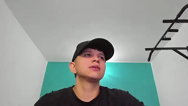 alex-queen- online show from November 2025 11:54:02 PM