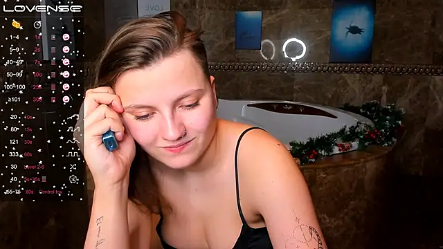 MelindaTin online show from December 2024 07:29:02 AM