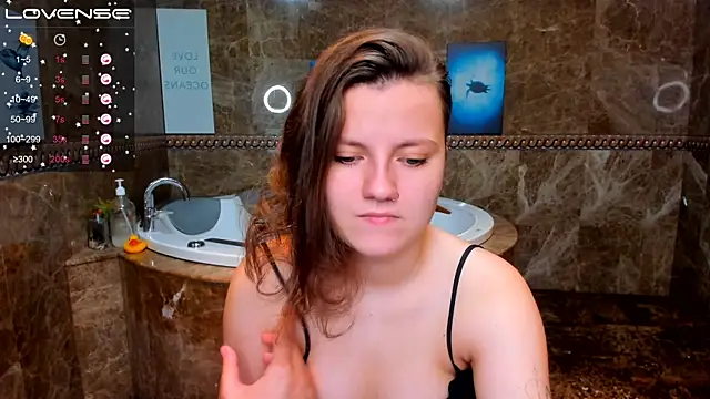 MelindaTin online show from September 2025 01:09:01 AM