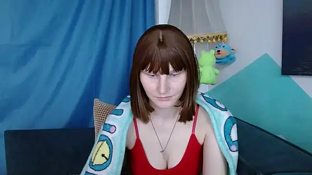 Snapshot of cornflower_mm chatting on September 2025 01:44:01 AM cornflower mm online show from September 2025 01:44:01 AM