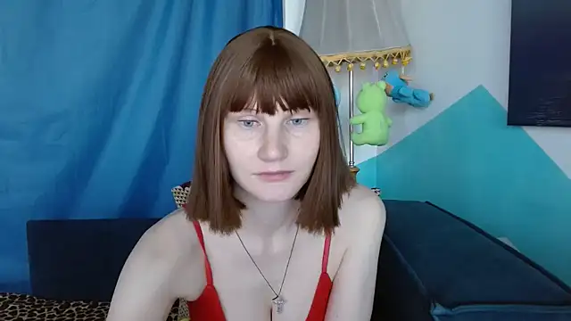 Snapshot of cornflower_mm chatting on October 2025 01:46:02 AM cornflower mm online show from October 2025 01:46:02 AM