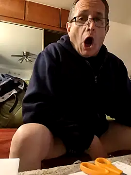 bobby69cock online show from January 2025 12:50:02 PM