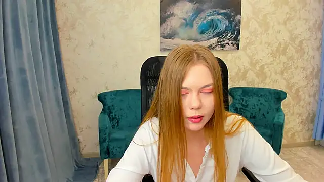 Strawberrye online show from January 2025 04:09:01 AM