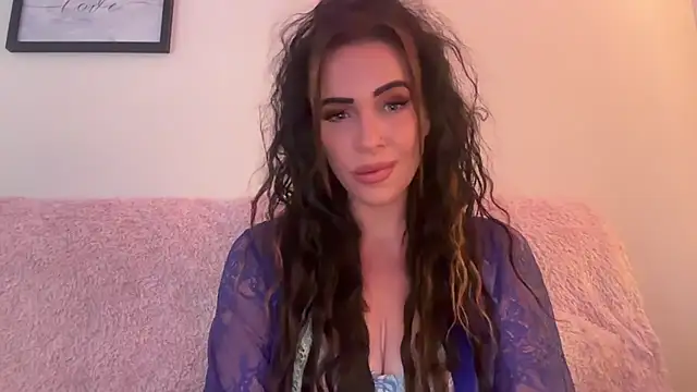 Snapshot of EmilyBlue chatting on July 2026 06:45:02 PM EmilyBlue online show from July 2026 06:45:02 PM