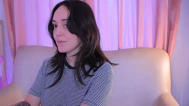 Snapshot of molly_marmalade_ chatting on September 2025 05:02:01 PM molly marmalade online show from September 2025 05:02:01 PM