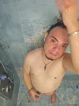 latinoflpr online show from December 2025 03:00:01 AM