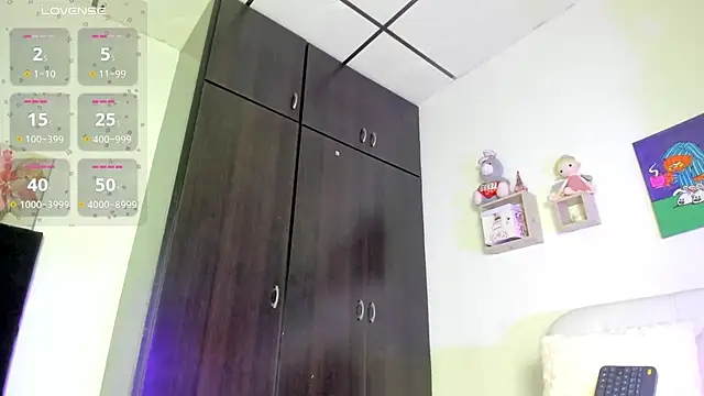 Lisvandr online show from September 2025 04:40:01 PM