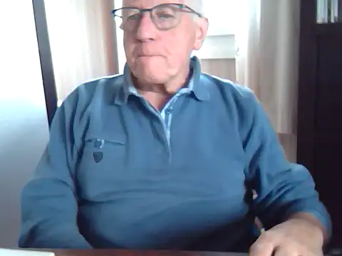 johnjohn622662 online show from October 2025 09:40:02 AM