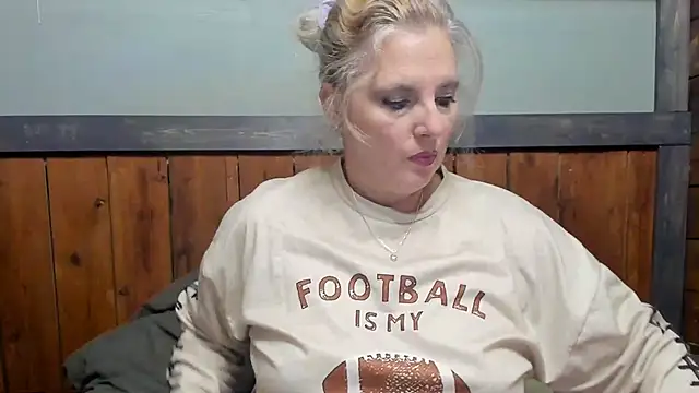 lisaxlovexxx online show from September 2025 05:02:02 PM