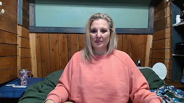 Snapshot of lisaxlovexxx chatting on January 2026 05:33:01 AM lisaxlovexxx online show from January 2026 05:33:01 AM