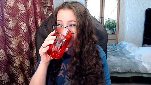 Snapshot of AnKey_Rayah chatting on May 2026 10:48:02 PM AnKey Rayah online show from May 2026 10:48:02 PM