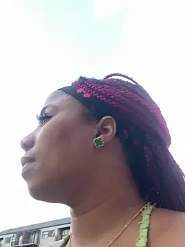 CurvyDesire1 online show from March 2025 02:59:02 PM