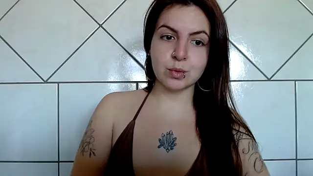 Snapshot of chelbyy chatting on September 2025 07:14:02 PM chelbyy online show from September 2025 07:14:02 PM