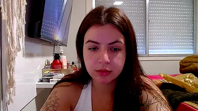 Snapshot of chelbyy chatting on October 2025 04:24:02 PM chelbyy online show from October 2025 04:24:02 PM