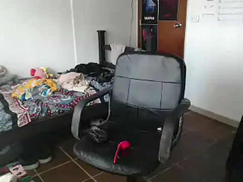 Snapshot of alisterxxx chatting on January 2025 02:42:01 PM alisterxxx online show from January 2025 02:42:01 PM