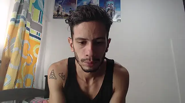 Snapshot of alisterxxx chatting on February 2025 12:29:02 PM alisterxxx online show from February 2025 12:29:02 PM