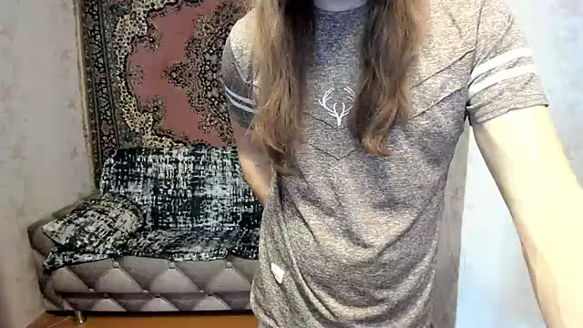 Snapshot of Marrymepls chatting on February 2025 04:44:02 AM Marrymepls online show from February 2025 04:44:02 AM