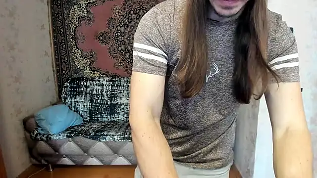 Snapshot of Marrymepls chatting on February 2025 08:28:01 AM Marrymepls online show from February 2025 08:28:01 AM